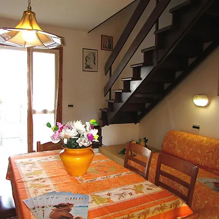 In 24439 비비오네